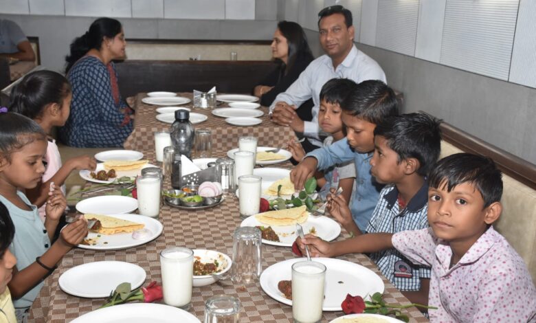 Vastu Dairy celebrates World Food Day with fine dining for slum kids