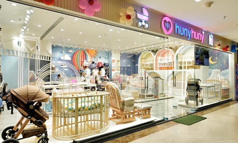 HunyHuny, Rajasthan, premium baby and maternity products, Himanshu Tambi, Pink City, HunyHuny store in Pink city Jaipur, Shrikanth Komarla, Madhurima Rungta,